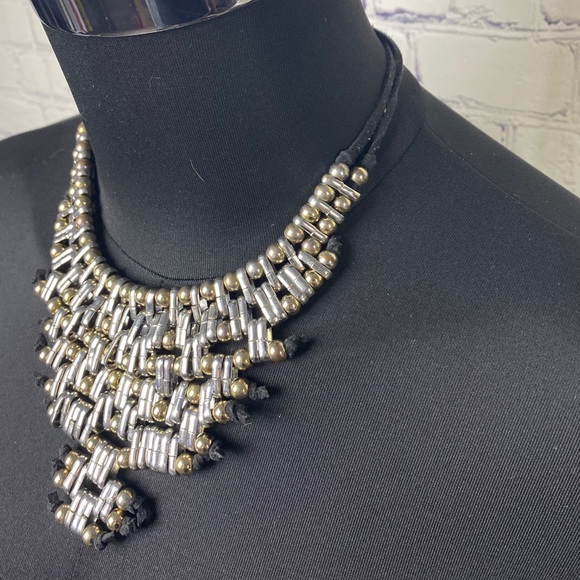 Vintage triangular gold/silver necklace - Picture 4 of 5
